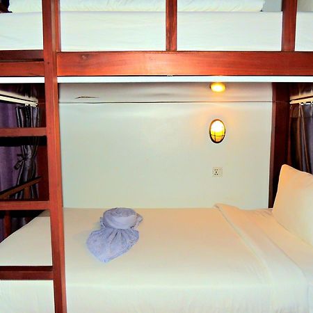 Darling Pub Hostel Siem Reap Exterior foto